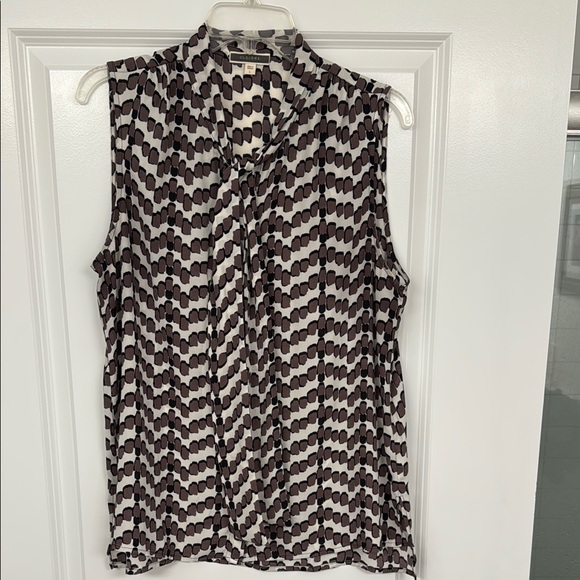 Pleione Black and White Sleeveless Blouse - Picture 1 of 4